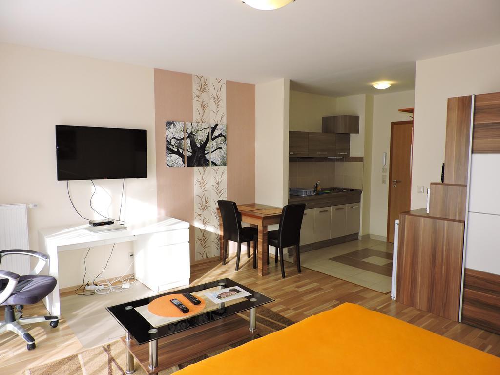 Alpe-Adria Apartments Oberaichwald  Exteriör bild